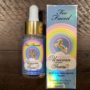 Too Faced Highlighter